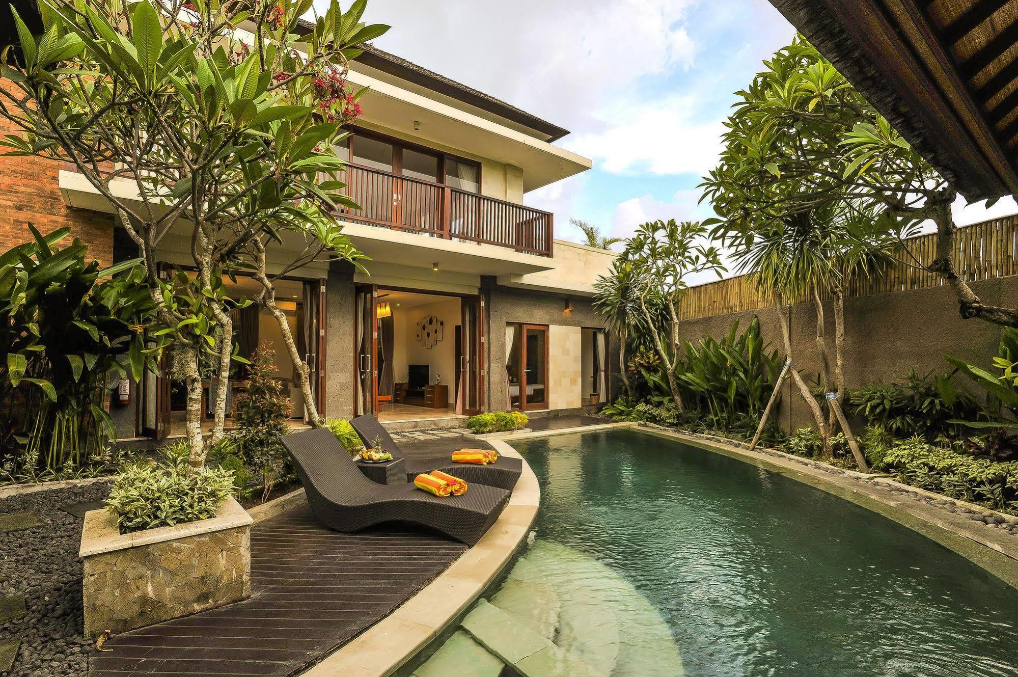 Aksata Villas Canggu Exterior foto